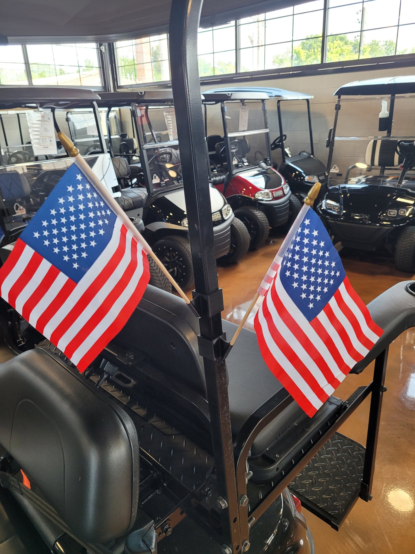 Golf Cart American Flag Holder USA United States Flag with Wood Stick Pole, Clips On Golf Cart Bar Struts Independence Day July 4th Golf